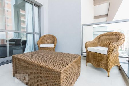 Varanda de kitnet/studio à venda com 1 quarto, 33m² em Vila Cordeiro, São Paulo