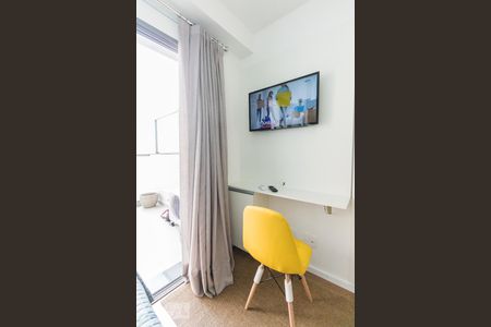 Sala/Quarto de kitnet/studio à venda com 1 quarto, 33m² em Vila Cordeiro, São Paulo