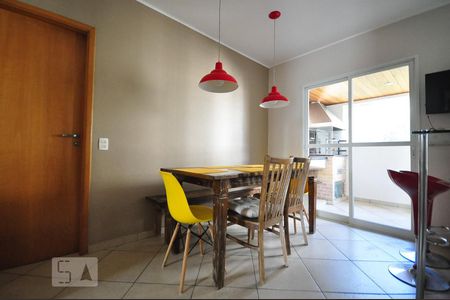 Apartamento para alugar com 120m², 3 quartos e 2 vagasCopa