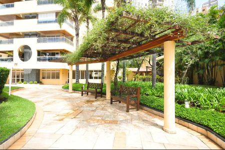 Apartamento para alugar com 120m², 3 quartos e 2 vagasEntrada