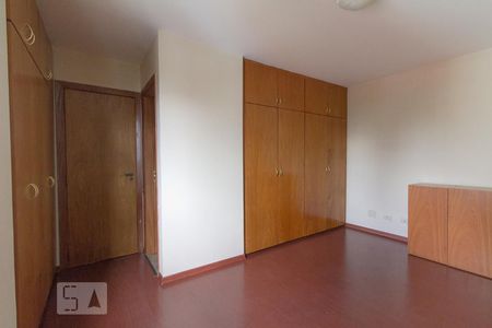 Apartamento à venda com 117m², 3 quartos e 2 vagas Apartamento à venda com 117m², 3 quartos e 2 vagasQuarto 3