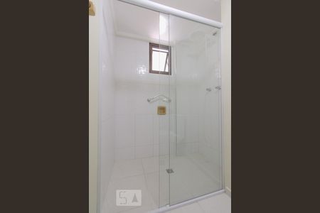 Apartamento à venda com 117m², 3 quartos e 2 vagas Apartamento à venda com 117m², 3 quartos e 2 vagasBanheiro