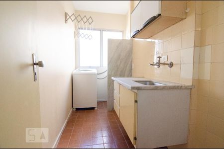 Cozinha de kitnet/studio para alugar com 1 quarto, 40m² em Centro, Campinas