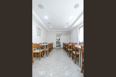 Apartamento à venda com 190m², 4 quartos e 4 vagasSalão de festa