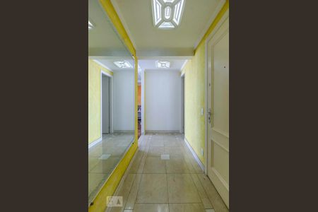 Apartamento à venda com 190m², 4 quartos e 4 vagasEntrada do apartamento