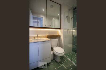 Apartamento à venda com 88m², 2 quartos e 2 vagas Apartamento à venda com 88m², 2 quartos e 2 vagasBanheiro social