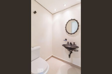 Lavabo de apartamento para alugar com 3 quartos, 123m² em Vila Regente Feijó, São Paulo