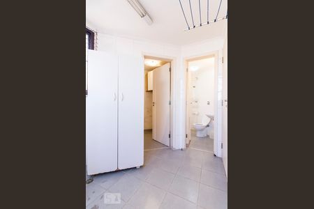 Apartamento para alugar com 147m², 3 quartos e 2 vagasArea de serviço 
