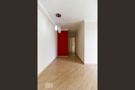 Sala 2 e corredor dos quartos  de apartamento para alugar com 2 quartos, 52m² em Mooca, São Paulo