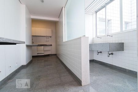 Apartamento à venda com 280m², 4 quartos e 3 vagasÁrea serviço