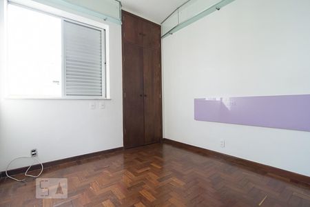 Apartamento à venda com 280m², 4 quartos e 3 vagasQuarto