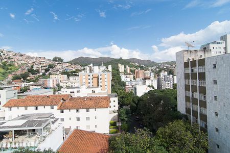 Apartamento à venda com 280m², 4 quartos e 3 vagasVista