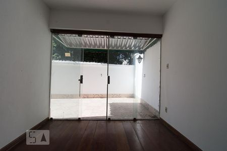 Apartamento à venda com 288m², 4 quartos e 2 vagasSaída área privativa