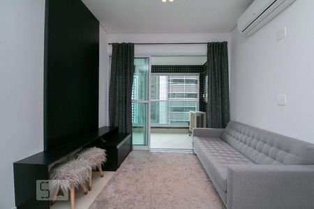 Sala de kitnet/studio para alugar com 1 quarto, 55m² em Vila Regente Feijó, São Paulo