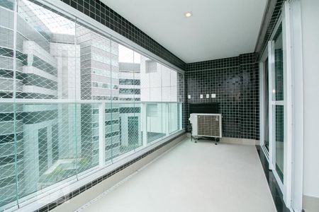 Varanda de kitnet/studio para alugar com 1 quarto, 55m² em Vila Regente Feijó, São Paulo