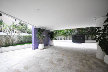 Apartamento à venda com 132m², 4 quartos e 2 vagasÁrea externa