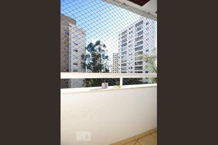 Apartamento à venda com 132m², 4 quartos e 2 vagasVaranda da suíte 2