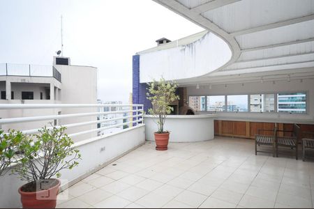 Apartamento à venda com 132m², 4 quartos e 2 vagasChurrasqueira