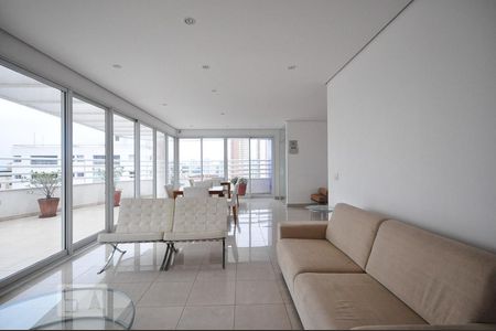 Apartamento à venda com 132m², 4 quartos e 2 vagasSalão de festa