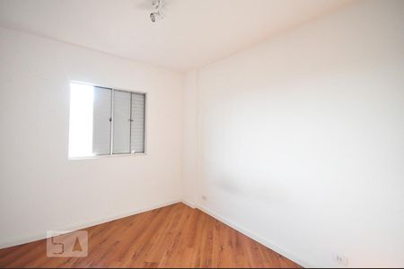 Quarto 2 de apartamento para alugar com 2 quartos, 74m² em Vila Gomes, São Paulo