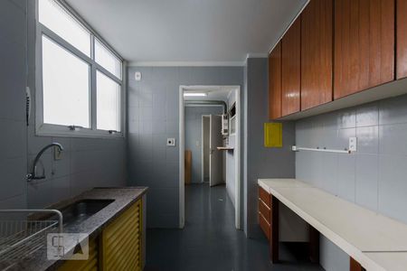 Apartamento à venda com 80m², 2 quartos e 1 vagaCozinha