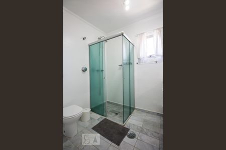 Apartamento à venda com 120m², 3 quartos e 1 vaga Apartamento à venda com 120m², 3 quartos e 1 vagaBanheiro social