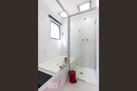 Banheiro Social de apartamento à venda com 1 quarto, 41m² em Saúde, São Paulo