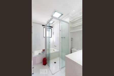 Banheiro Social de apartamento à venda com 1 quarto, 41m² em Saúde, São Paulo