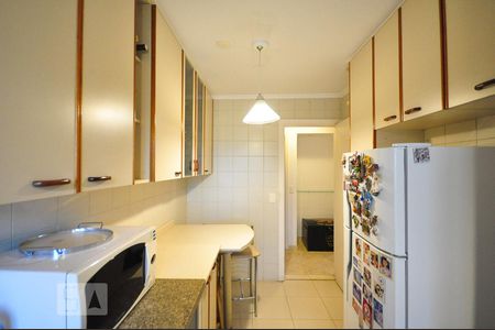 Apartamento à venda com 83m², 3 quartos e 2 vagasCozinha