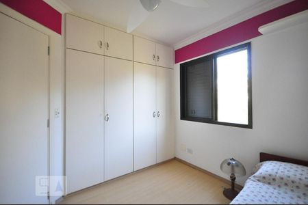Apartamento à venda com 83m², 3 quartos e 2 vagasQuarto 1