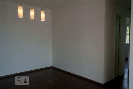 Sala de apartamento para alugar com 2 quartos, 65m² em Vila Lúcia, São Paulo