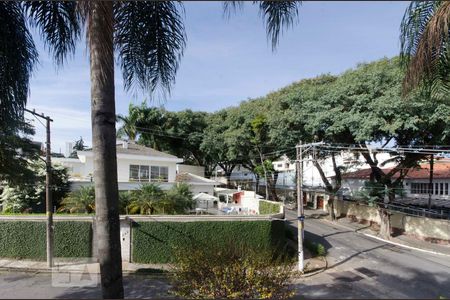 Casa à venda com 577m², 5 quartos e 7 vagasVista Suíte 2