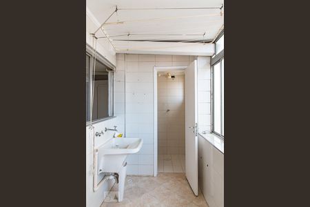 Apartamento à venda com 108m², 3 quartos e 1 vaga Apartamento à venda com 108m², 3 quartos e 1 vagaÁrea de serviço