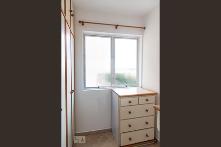 Apartamento à venda com 108m², 3 quartos e 1 vaga Apartamento à venda com 108m², 3 quartos e 1 vagaCloset da suíte