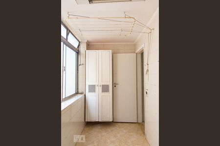 Apartamento à venda com 108m², 3 quartos e 1 vaga Apartamento à venda com 108m², 3 quartos e 1 vagaÁrea de serviço