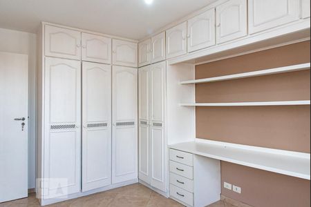 Apartamento à venda com 108m², 3 quartos e 1 vaga Apartamento à venda com 108m², 3 quartos e 1 vagaQuarto 1