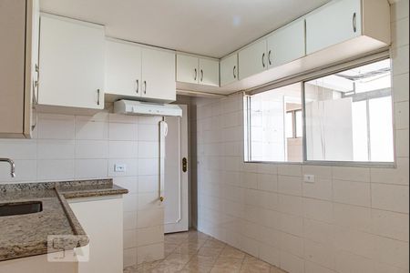 Apartamento à venda com 108m², 3 quartos e 1 vaga Apartamento à venda com 108m², 3 quartos e 1 vagaCozinha