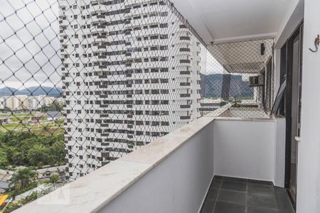 Varanda de apartamento para alugar com 2 quartos, 65m² em Barra da Tijuca, Rio de Janeiro