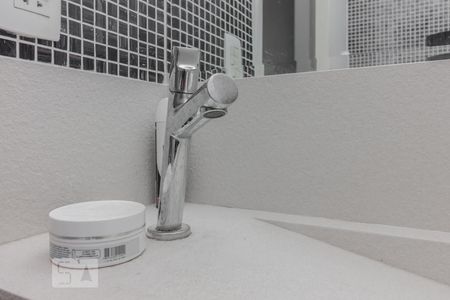 Apartamento à venda com 86m², 1 quarto e 2 vagas Apartamento à venda com 86m², 1 quarto e 2 vagasLavabo