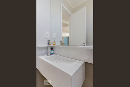 Lavabo de apartamento para alugar com 4 quartos, 250m² em Vila Mascote, São Paulo