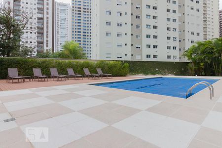 Apartamento à venda com 280m², 4 quartos e 4 vagas Apartamento à venda com 280m², 4 quartos e 4 vagasPiscina