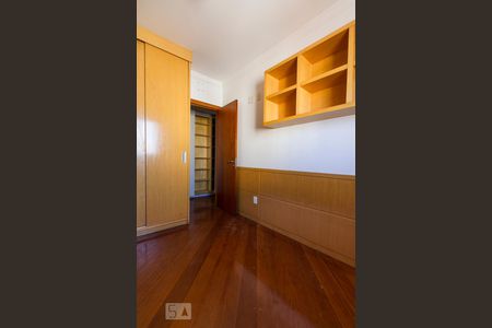 Apartamento à venda com 150m², 3 quartos e 3 vagasQuarto suíte 2 