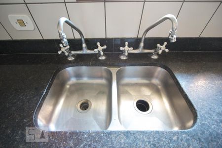 Apartamento à venda com 212m², 4 quartos e 5 vagascozinha