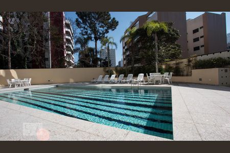 Apartamento à venda com 212m², 4 quartos e 5 vagaspiscina