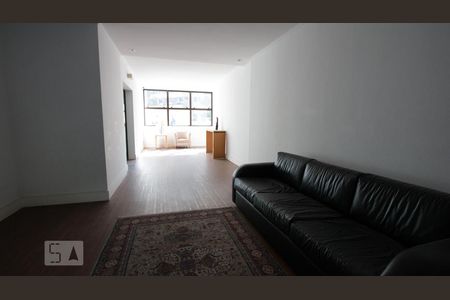 Apartamento à venda com 212m², 4 quartos e 5 vagashall