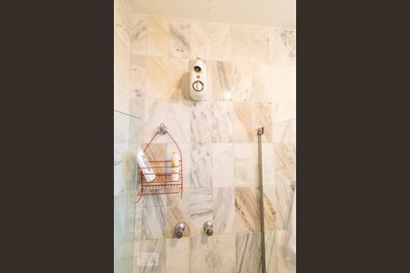 Apartamento à venda com 160m², 4 quartos e 1 vaga Apartamento à venda com 160m², 4 quartos e 1 vagaBanheiro Suite 1