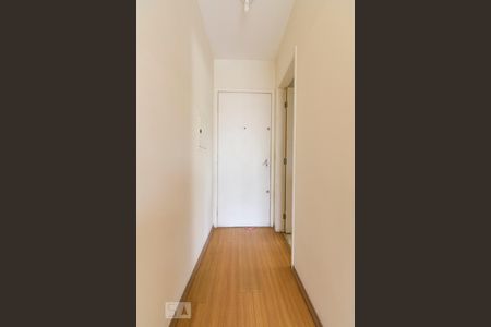 Porta de entrada  de apartamento para alugar com 3 quartos, 70m² em Vila Regente Feijó, São Paulo