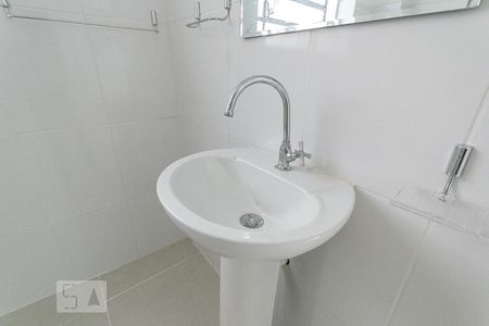 Banheiro  de apartamento para alugar com 2 quartos, 80m² em Cambuci, São Paulo