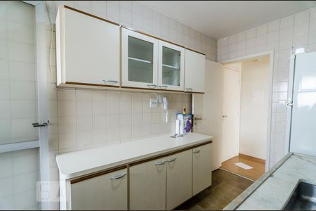 Apartamento à venda com 75m², 3 quartos e 1 vagaCozinha