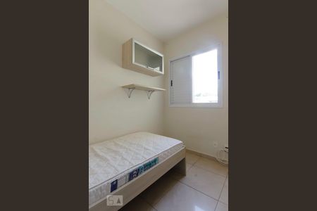 Quarto 3 de apartamento para alugar com 3 quartos, 54m² em Vila Mazzei, São Paulo